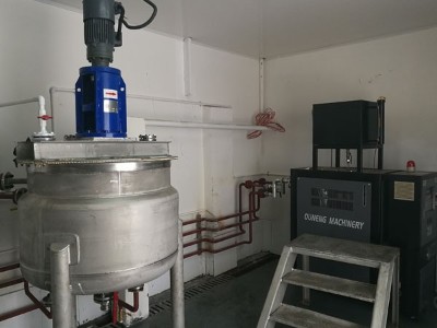 反應(yīng)釜如何保持恒溫控制？「歐能機(jī)械」為您提供加熱、冷卻解決方案